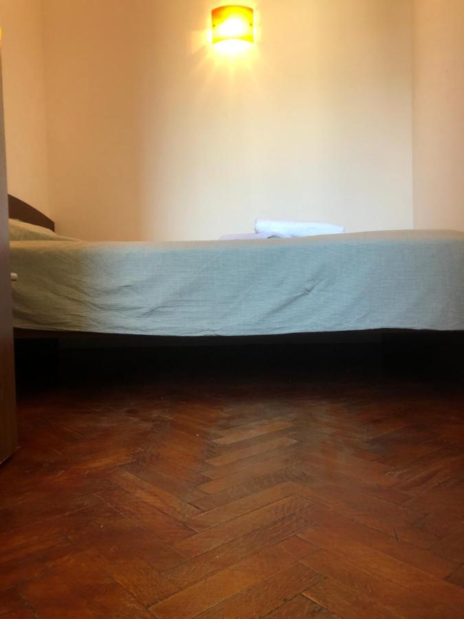 Lovely 1 Bedroom Apartment Close To Old Town Букурещ Екстериор снимка