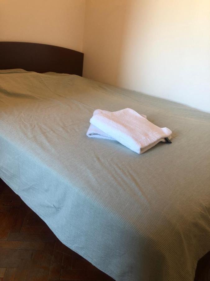 Lovely 1 Bedroom Apartment Close To Old Town Букурещ Екстериор снимка